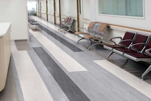 Piso paviflex colocado